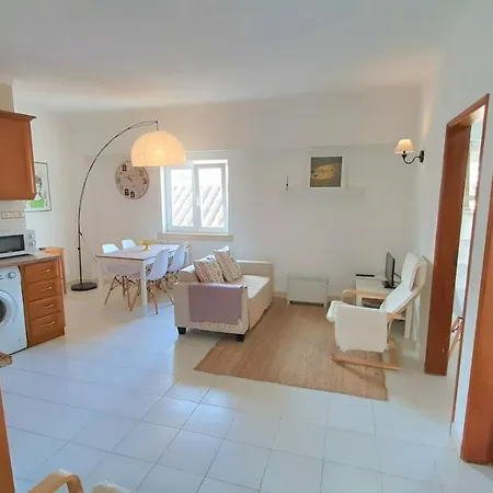 Lovers - Centre Ii Apartment