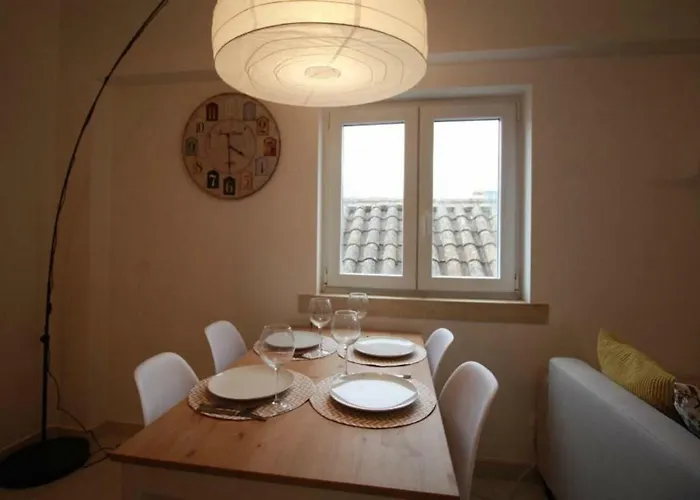 Lovers - Centre Ii Apartment *